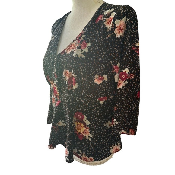Torrid Womens Top Peplum Chablis Corset Back Floral Black Red Plus Size 00 - Picture 3 of 8